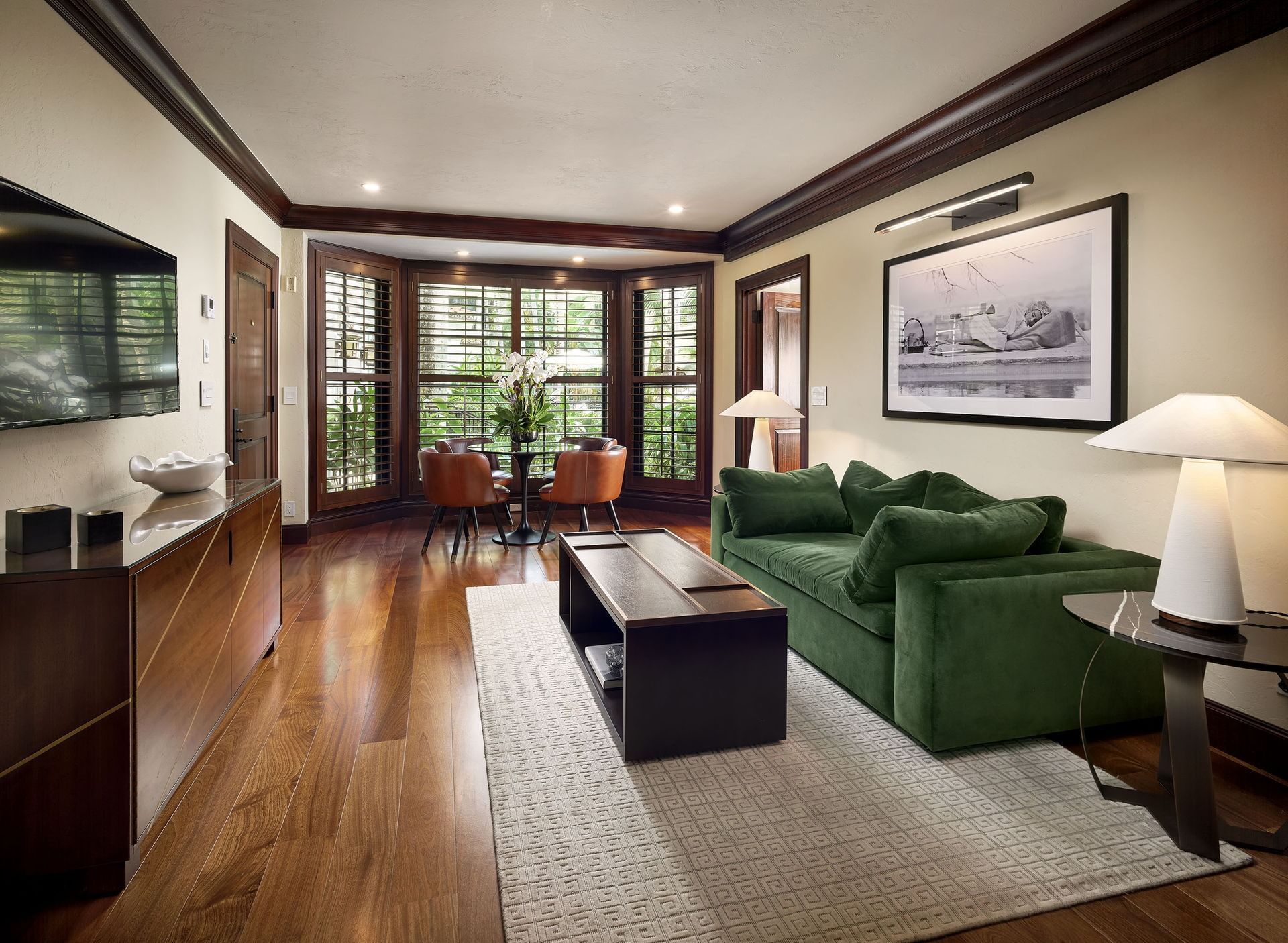 The living area of Luxury 3 Bedroom Suite at Brazilian Court